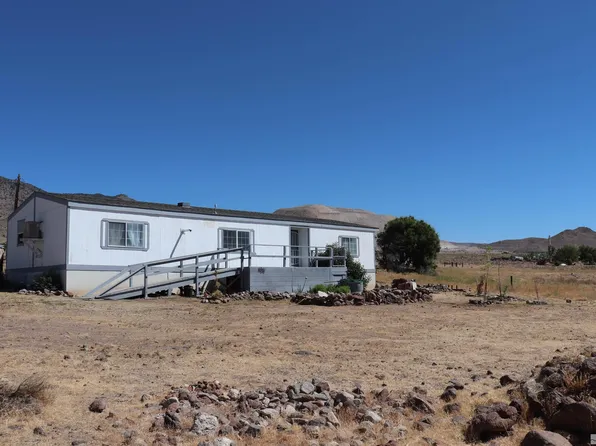 194 Julie Way, Dayton, NV 89403