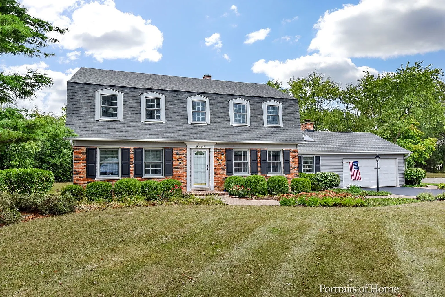 26W384 Durfee Rd photo 1