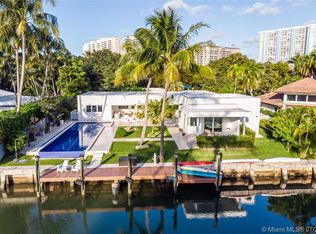 30 Island Dr, Key Biscayne, FL 33149