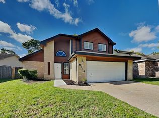 8314 Greenleaf Lake Dr, Houston, TX 77095