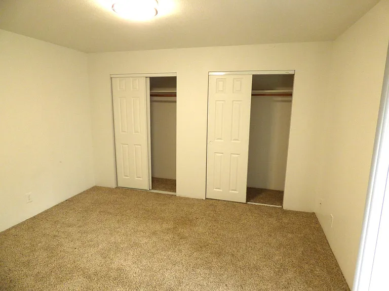 4116 Lancaster Dr NE — Photo 18