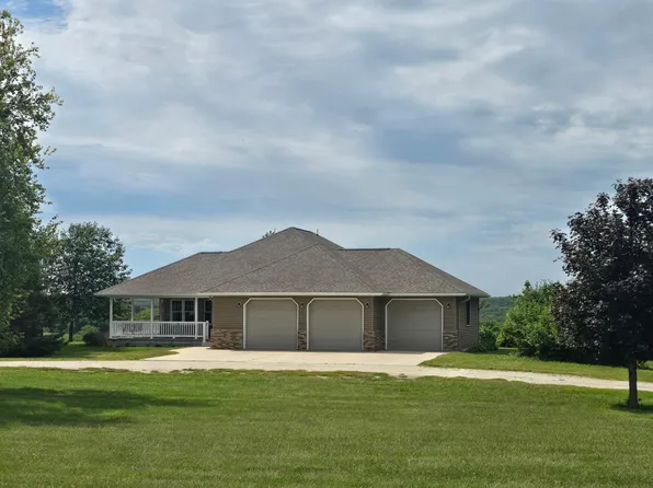 19665 Killdeer Rd, Preston, MN 55965