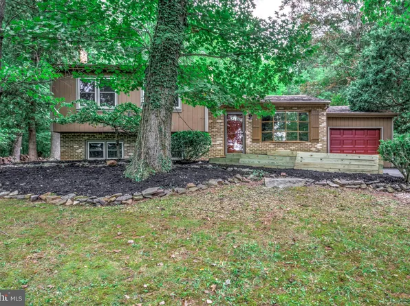 335 Cartref Rd, Etters, PA 17319