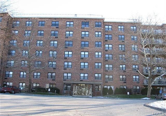 1st image of 81 Charter Cir APT 4A