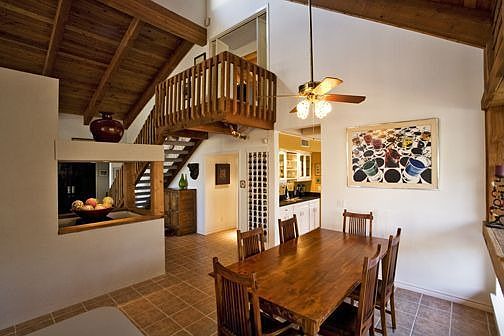 Breakfast room