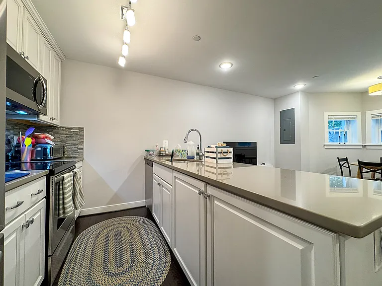 1609 New Jersey Ave NW #B — Photo 15