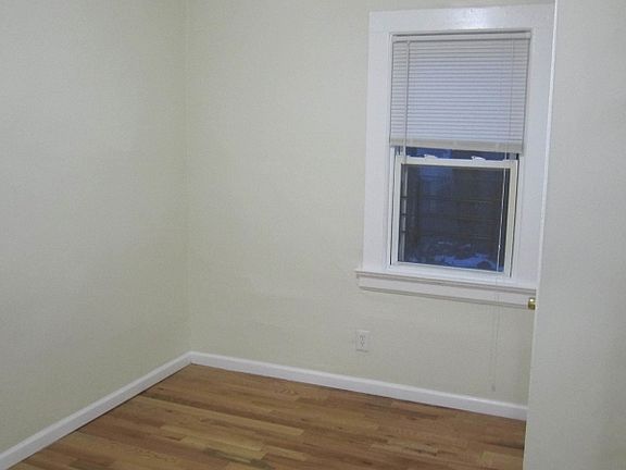 3rd image of 124-126 W End Ave