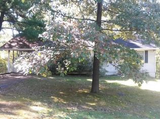 245 Hidden Lakes Dr, Toccoa, GA 30577