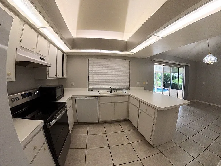 546 Whispering Wind Bnd — Photo 10