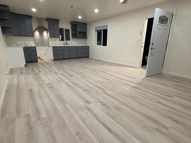 4922 Santa Ana St #A — Photo 3