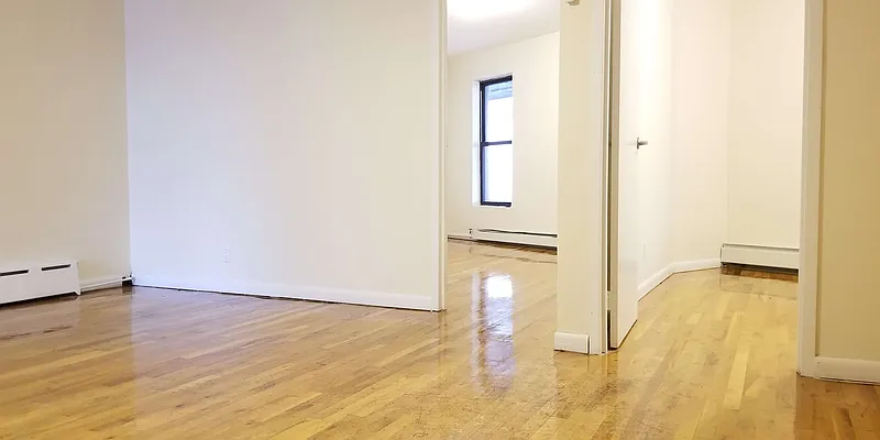 Rented by City Express Realty & Management Corp | media 7