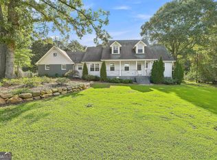 1060 Oak Ridge Dr, Fayetteville, GA 30214