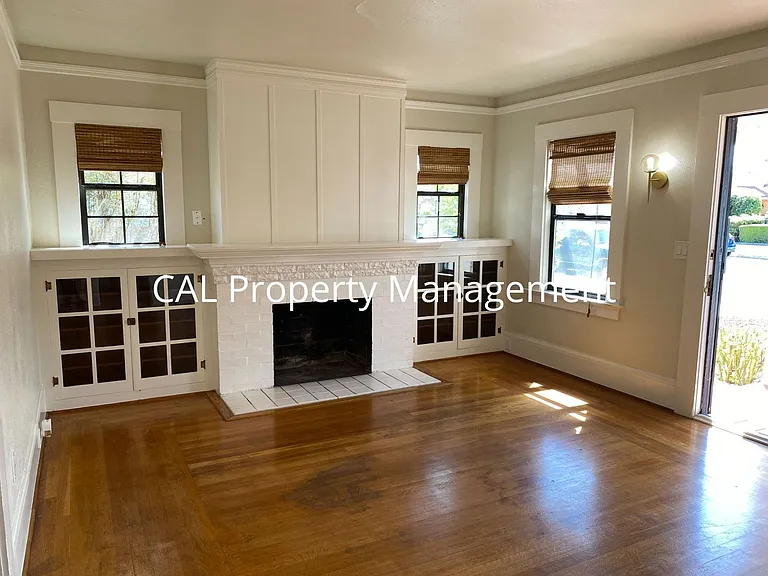 33 Harvest St — Photo 3