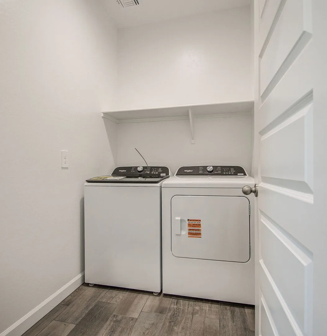 Radiance at Superstition 3 bedroom for Rent! — Photo 4