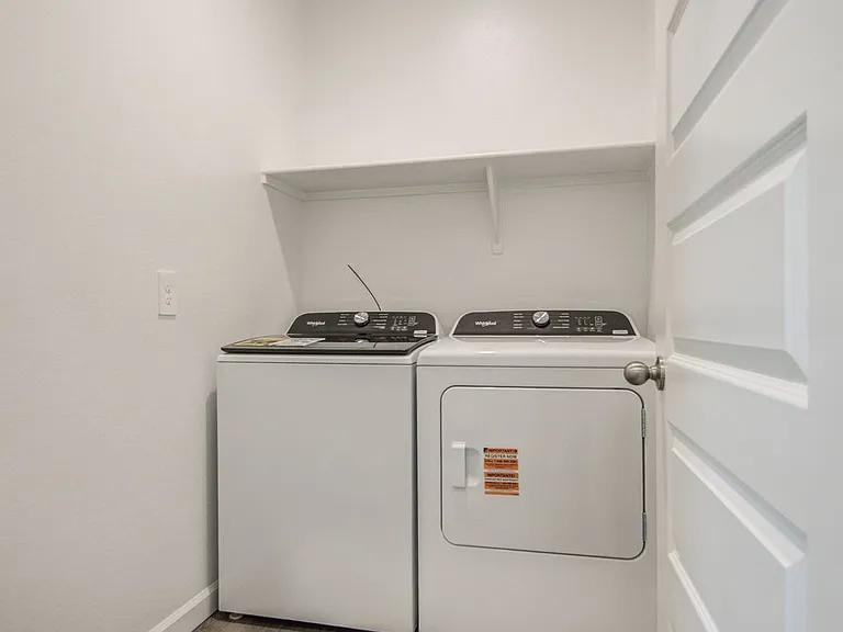1749 W Stealth Ave — Photo 4
