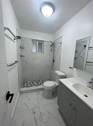 2783 SW 33rd Ave — Photo 9