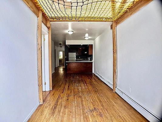 5th image of 451 Franklin Ave #3B