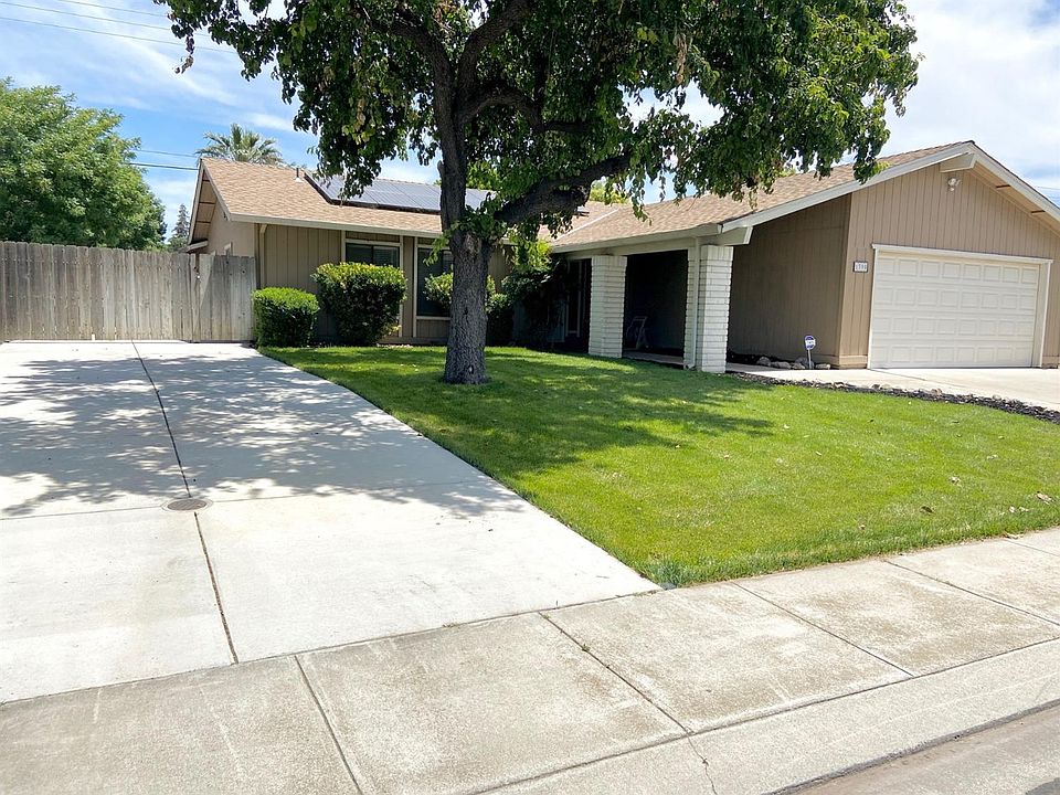 1st image of 1390 Rockhaven Pl