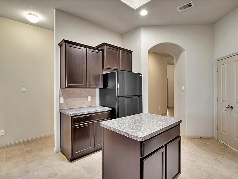 11413 W Woodmark — Photo 13