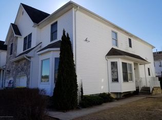 53 Kingsfield Dr, Lakewood, NJ 08701