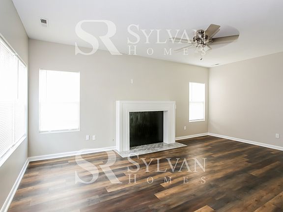 4th image of 4469 Pebble Beach Dr