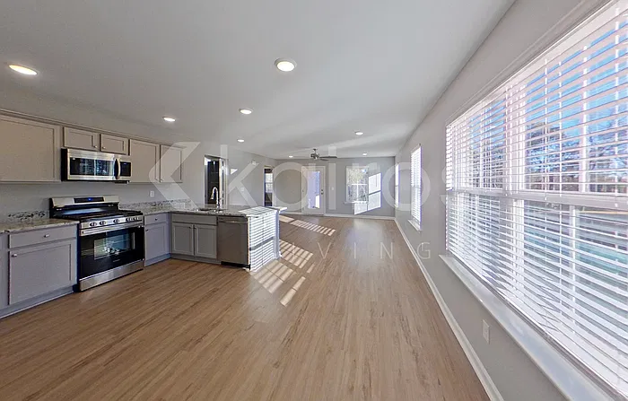 4 bed, 2.0 bath, 1775 sqft, $2,125 — Photo 4