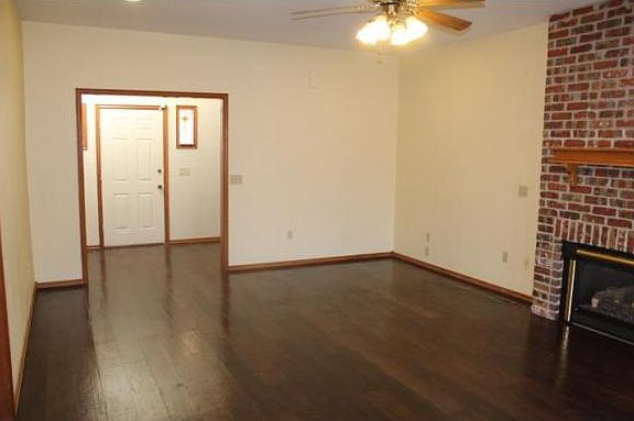 4th image of 1803 Westwood Pl