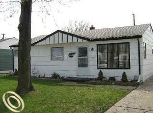 4424 16th St, Wyandotte, MI 48192
