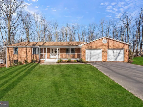 4124 Larson Ln, Mount Airy, MD 21771