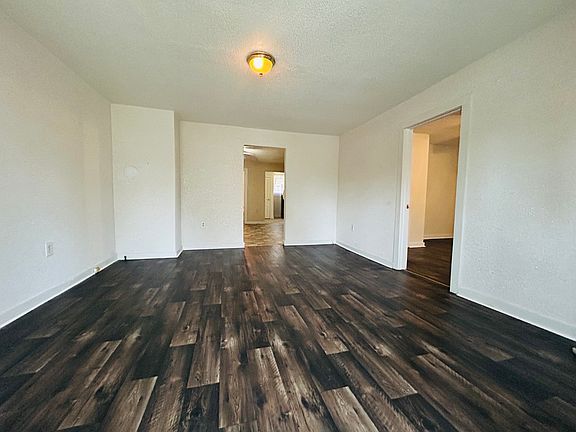 2nd image of 1150 Goff St