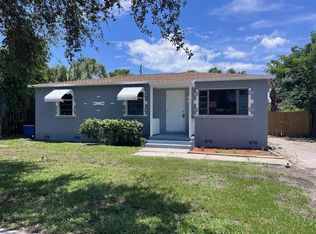 247 W 25th St, Riviera Beach, FL 33404