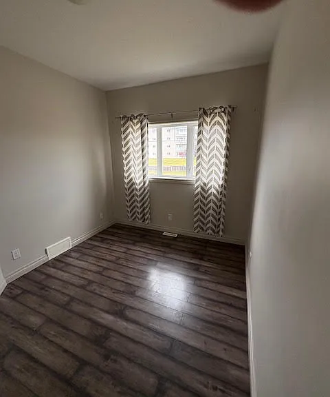 5-1501 8th Ave #5 — Photo 7