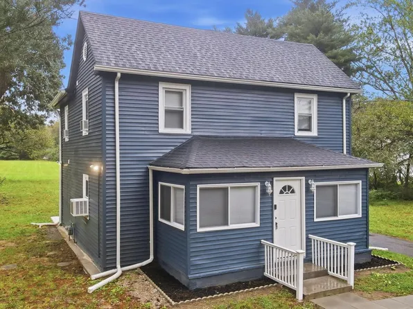 960 Carmel Rd, Millville, NJ 08332