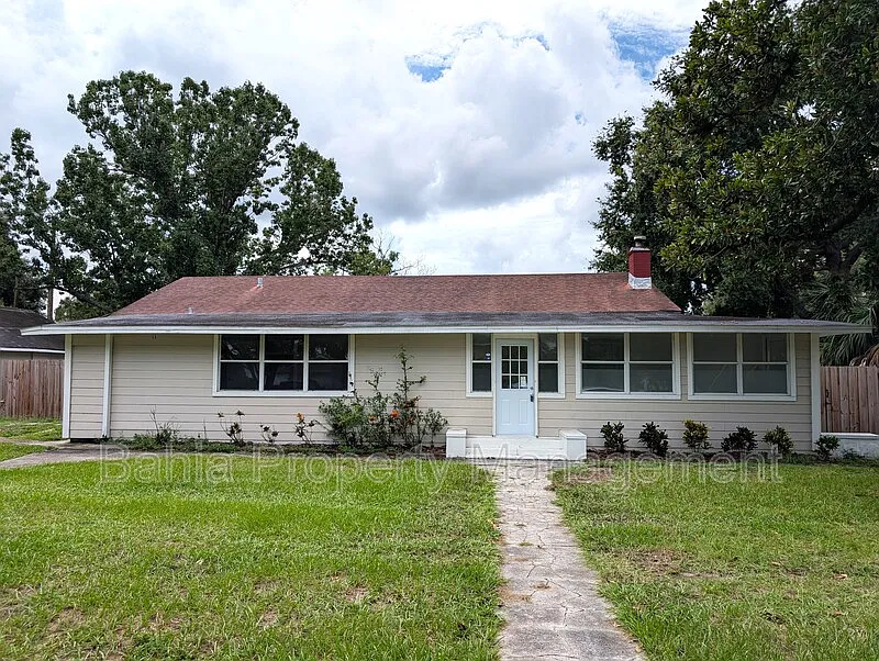 206008.00 | N Seminole Hts Ar — Photo 2