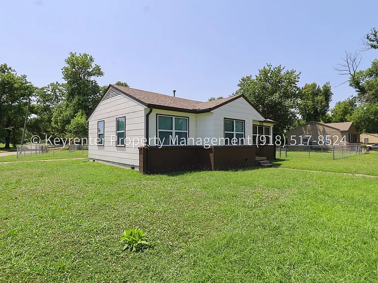 9344 E 3rd Pl — Photo 3