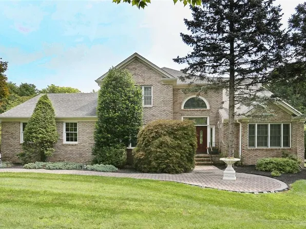 1 Ilana Lane, New City, NY 10956