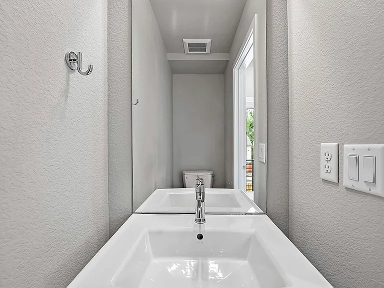 5355 W 12th Ave — Photo 65