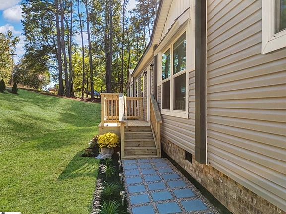 3rd image of 2578 John Dodd Rd