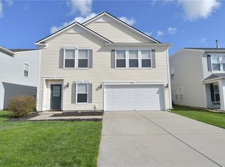 9510 W Lantern Ln, Pendleton, IN 46064