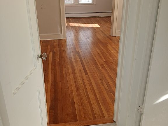 3rd image of 168-170 Oak St #3S