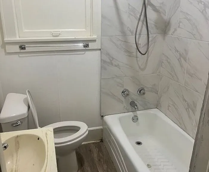 840 S Flood Ave — Photo 26