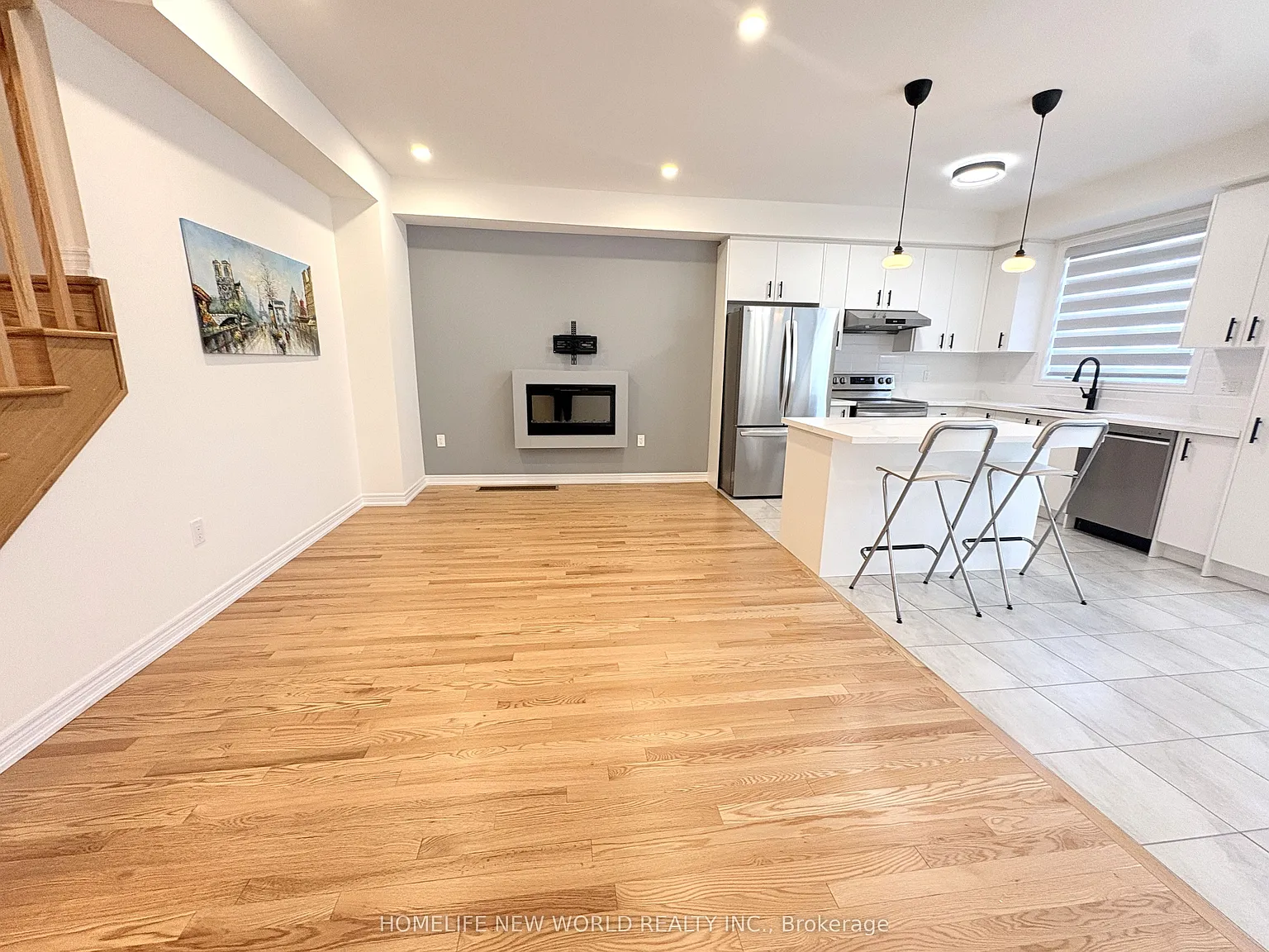 4 bed, $3,195 — Photo 3