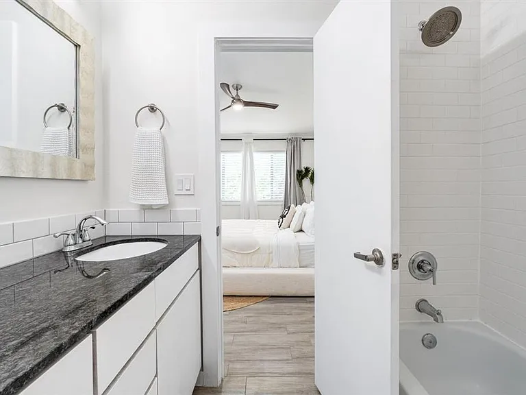 2200 Dickson Dr #218 — Photo 14
