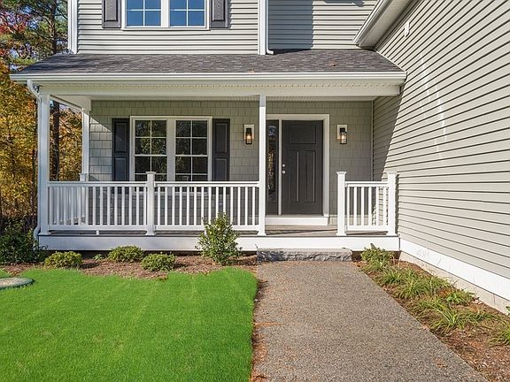 3rd image of 9 Maris Ln