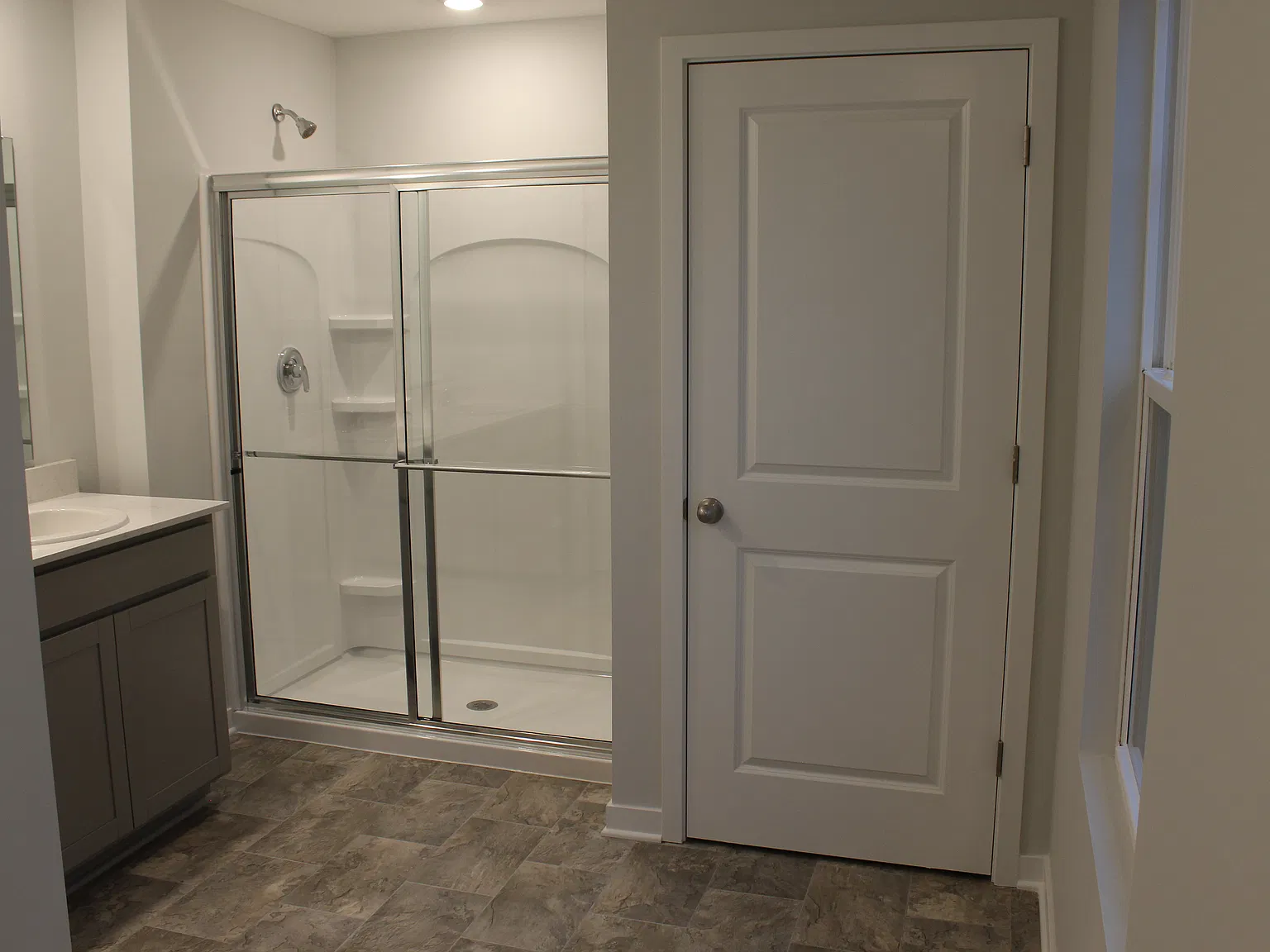 3 bed, 2.5 bath, 2155 sqft, $3,000 — Photo 4