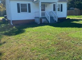 10517 Reams Rd, North Chesterfield, VA 23236