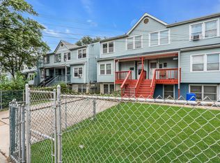 106 N 34th St #B, Camden, NJ 08105