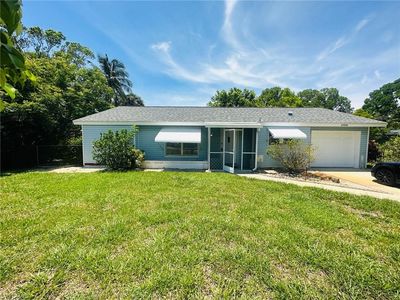 4906 Catalina DR, Naples, FL, 34112