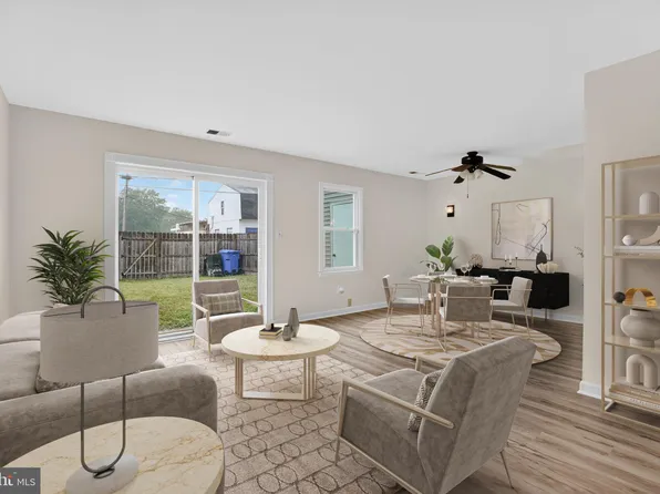 6 Park Square Ct, Indian Head, MD 20640