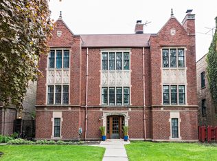 1211 Mulford St #1W, Evanston, IL 60202